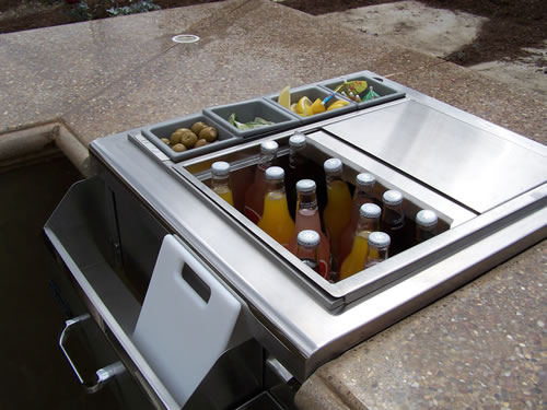 ©Scott Cohen Outdoor Kitchen Decorative Polished Concrete    Beverage Center 17